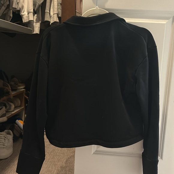 Outdoor Voices Quarter Zip - Picture 3 of 3